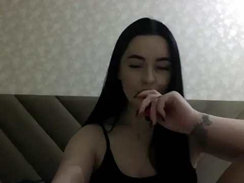 Snapshot of Lulii24 chatting on March 1, 2026, 12:01 am Lulii24 online show from March 1, 2026, 12:01 am