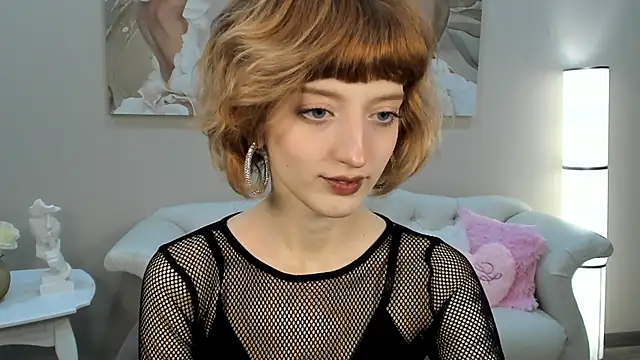 MistyMarlo online show from March 19, 2026, 6:17 am