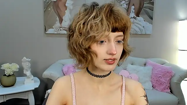 MistyMarlo online show from March 26, 2026, 5:57 am