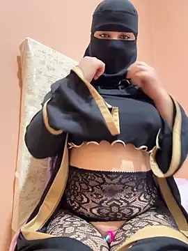  Laiali  online show from November 22, 2025, 12:37 pm