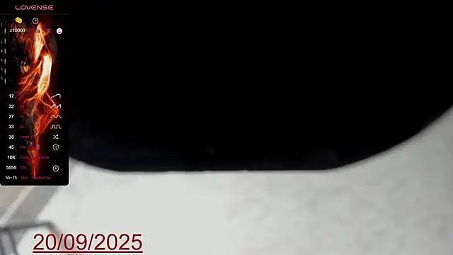 Snapshot of Ashly_Sents chatting on September 20, 2025, 1:34 pm Ashly Sents online show from September 20, 2025, 1:34 pm