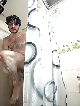 Snapshot of Rafael_Mendezz chatting on January 18, 2026, 6:34 pm Rafael Mendezz online show from January 18, 2026, 6:34 pm