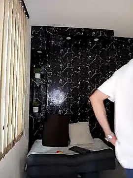 Snapshot of Rafael_Mendezz chatting on February 7, 2026, 8:45 pm Rafael Mendezz online show from February 7, 2026, 8:45 pm