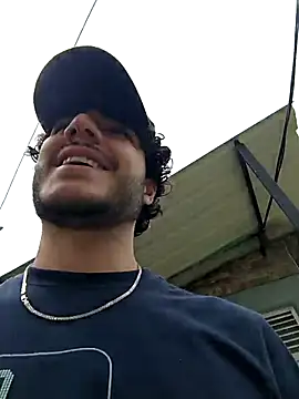 Snapshot of Rafael_Mendezz chatting on February 18, 2026, 4:14 pm Rafael Mendezz online show from February 18, 2026, 4:14 pm