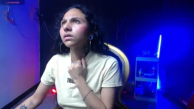 Sweettpleasure online show from September 10, 2025, 7:14 pm