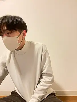 Yuma0718 online show from November 23, 2025, 2:28 pm