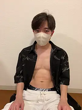 Yuma0718 online show from February 15, 2026, 9:30 am