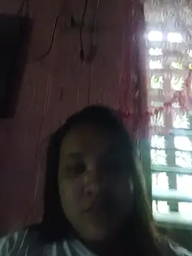 Hotcum ella online show from October 24, 2025, 12:30 am