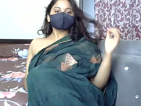 Snapshot of Bady__Riya chatting on November 8, 2025, 4:56 am Bady Riya online show from November 8, 2025, 4:56 am