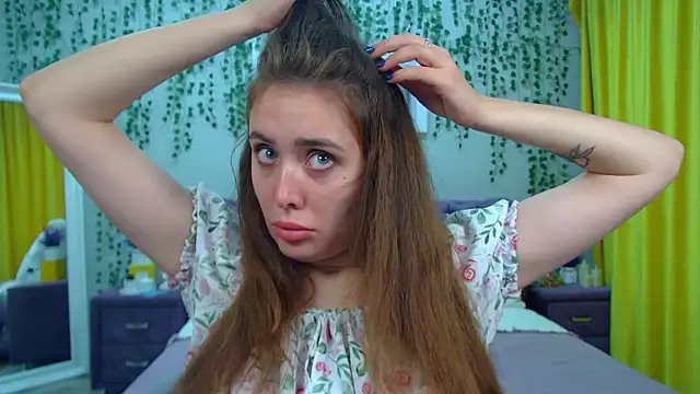 SherryBaers online show from October 15, 2025, 6:24 am