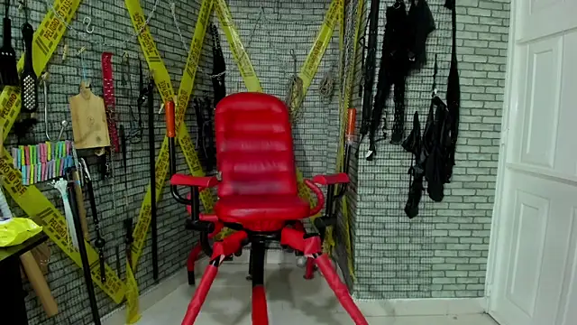 ariel bdsm online show from May 22, 2026, 10:21 am