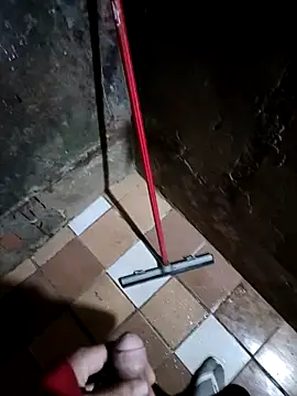 Snapshot of 011Nort chatting on November 11, 2025, 4:12 am 011Nort online show from November 11, 2025, 4:12 am