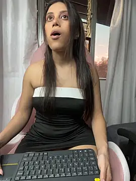 Harley J  online show from September 10, 2025, 12:05 pm