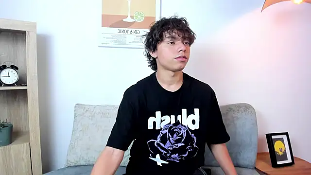 Snapshot of Honeymoon_sariel chatting on February 4, 2026, 1:28 pm Honeymoon sariel online show from February 4, 2026, 1:28 pm