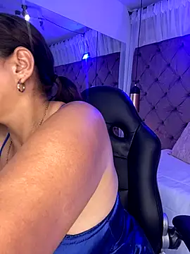 Sussan   online show from October 20, 2025, 11:54 am