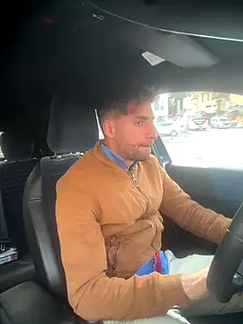 Torissimo92 online show from December 21, 2025, 8:43 am