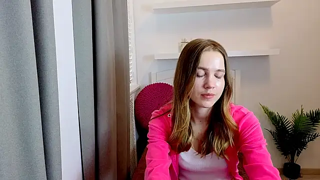 Spicy Lexi online show from April 13, 2026, 6:08 am