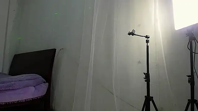 Snapshot of SebastianHilton chatting on July 11, 2026, 4:10 pm SebastianHilton online show from July 11, 2026, 4:10 pm