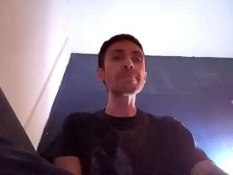 githot online show from April 4, 2026, 6:33 am