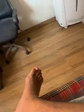 jackyw online show from September 22, 2025, 9:33 am