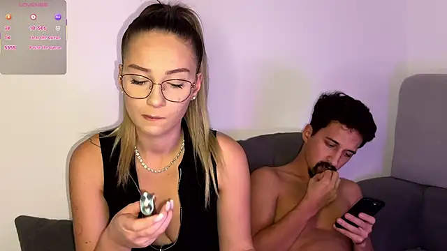 ScarlettSmithX online show from November 2, 2025, 8:00 pm