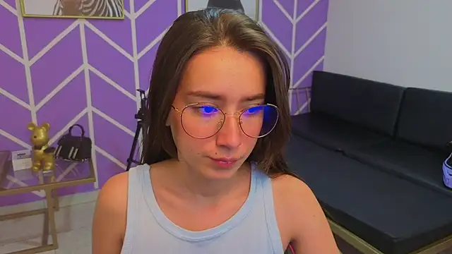 Adhara Kitten online show from March 10, 2026, 12:54 pm