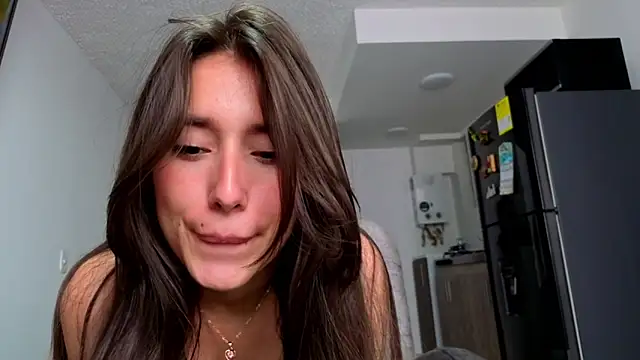 Adhara Kitten online show from April 15, 2026, 7:58 pm