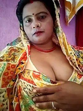 Hot komal1 online show from September 24, 2025, 7:44 am