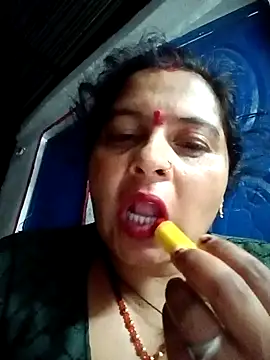 Hot komal1 online show from May 12, 2026, 8:28 pm