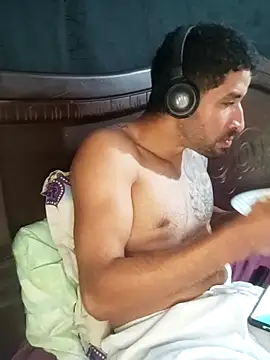 Snapshot of Alexsexygamer chatting on February 11, 2026, 1:21 am Alexsexygamer online show from February 11, 2026, 1:21 am