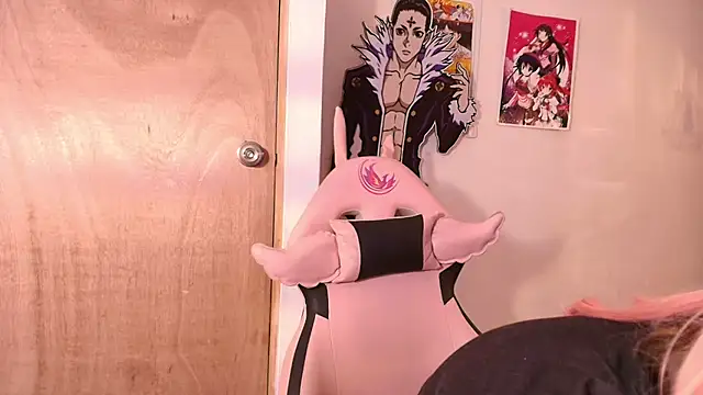 Snapshot of Terraelowen chatting on February 8, 2026, 11:35 am Terraelowen online show from February 8, 2026, 11:35 am