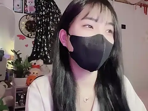 Snapshot of keelinnn19 chatting on October 29, 2025, 10:00 pm keelinnn19 online show from October 29, 2025, 10:00 pm