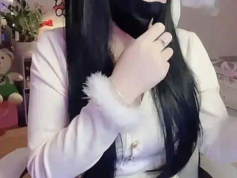 Snapshot of keelinnn19 chatting on November 23, 2025, 6:19 pm keelinnn19 online show from November 23, 2025, 6:19 pm