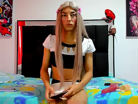 Snapshot of xamila_muaa chatting on February 18, 2026, 12:34 pm xamila muaa online show from February 18, 2026, 12:34 pm