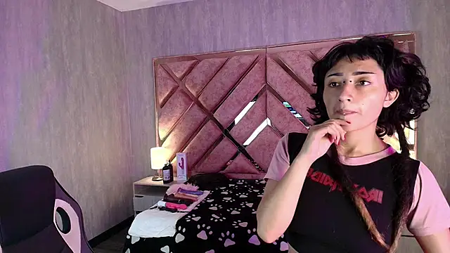 Snapshot of Babyyrasta666 chatting on January 7, 2026, 3:20 am Babyyrasta666 online show from January 7, 2026, 3:20 am