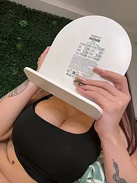 sexyanais online show from January 15, 2026, 1:21 am