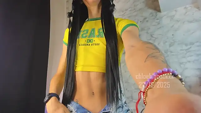 chloebigcockxx online show from December 22, 2025, 7:22 pm