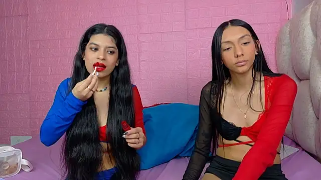 harleymia68 online show from November 18, 2025, 2:54 pm