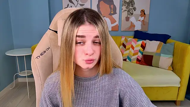 SweetyLicky online show from January 11, 2026, 4:01 pm