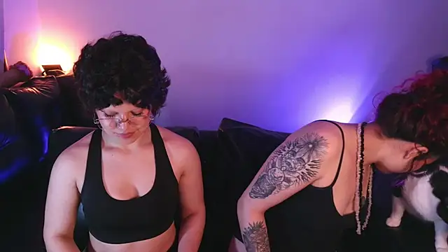 marsearth22  online show from November 20, 2025, 4:23 am