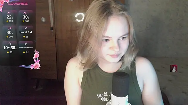 SlipperSherry online show from October 5, 2025, 10:13 am