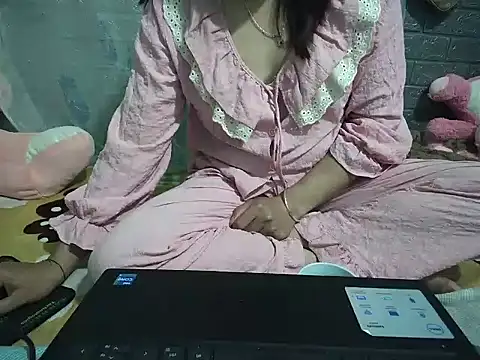 Snapshot of Xue_weng chatting on March 8, 2026, 11:52 pm Xue weng online show from March 8, 2026, 11:52 pm