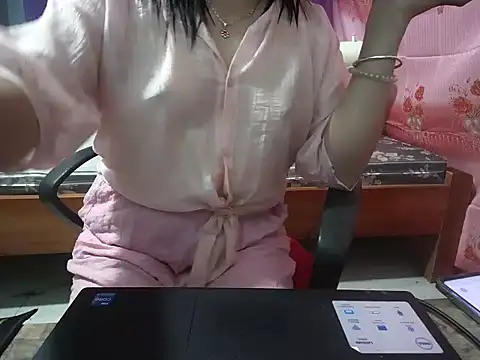 Snapshot of Xue_weng chatting on March 27, 2026, 2:06 am Xue weng online show from March 27, 2026, 2:06 am