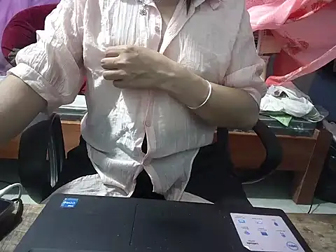 Snapshot of Xue_weng chatting on March 29, 2026, 1:44 pm Xue weng online show from March 29, 2026, 1:44 pm