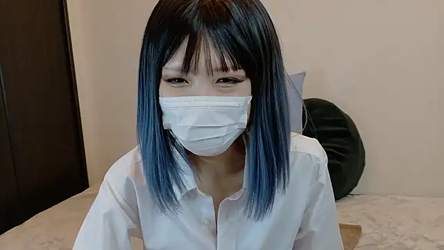 sarina at online show from February 28, 2026, 7:31 am