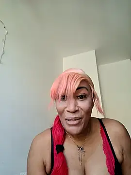 iamlalamilano online show from February 25, 2026, 1:54 pm