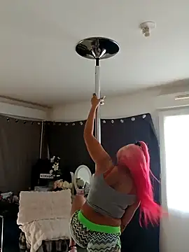 iamlalamilano online show from March 24, 2026, 1:38 pm