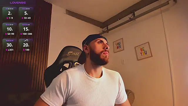 Maximo Wolff online show from January 14, 2026, 8:03 pm