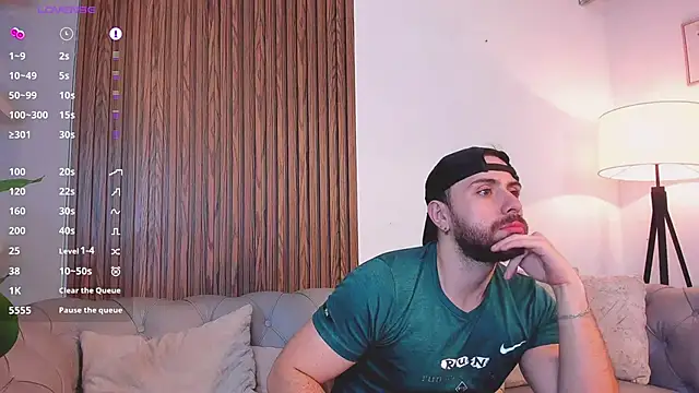 Maximo Wolff online show from April 9, 2026, 8:14 pm