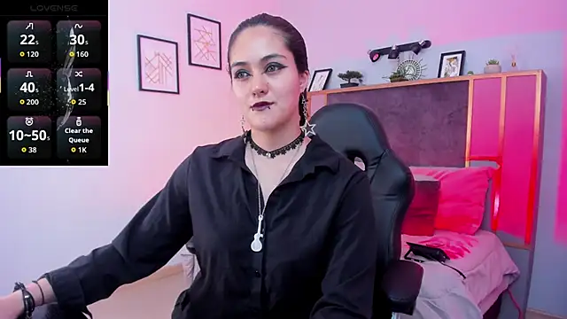 Azurra amatto2 online show from October 31, 2025, 8:21 pm